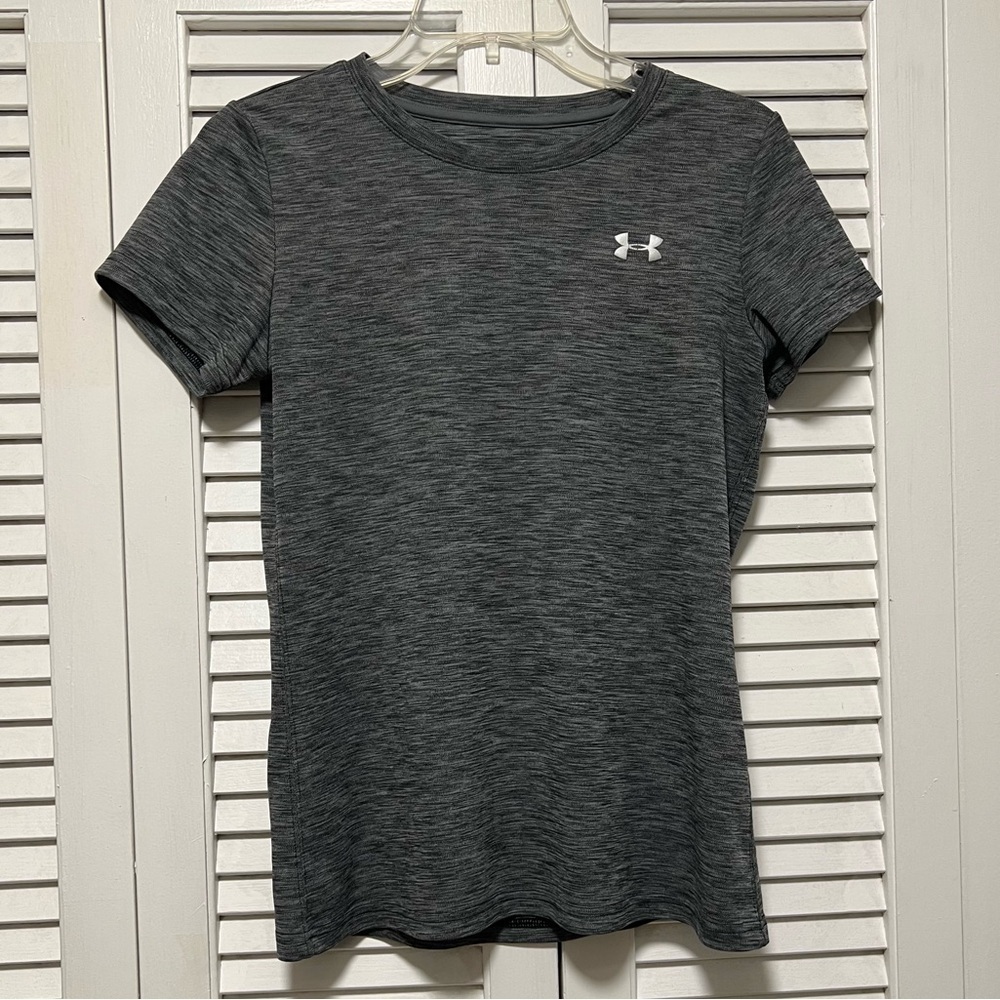 Under Armor T-shirt